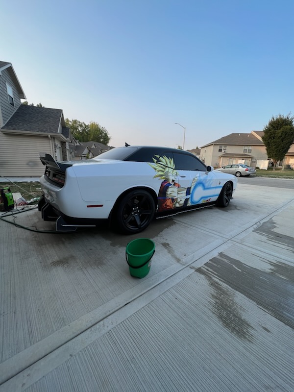 Toyota Sports Car MR2 – In Szene gesetzt mit Anime-Folie