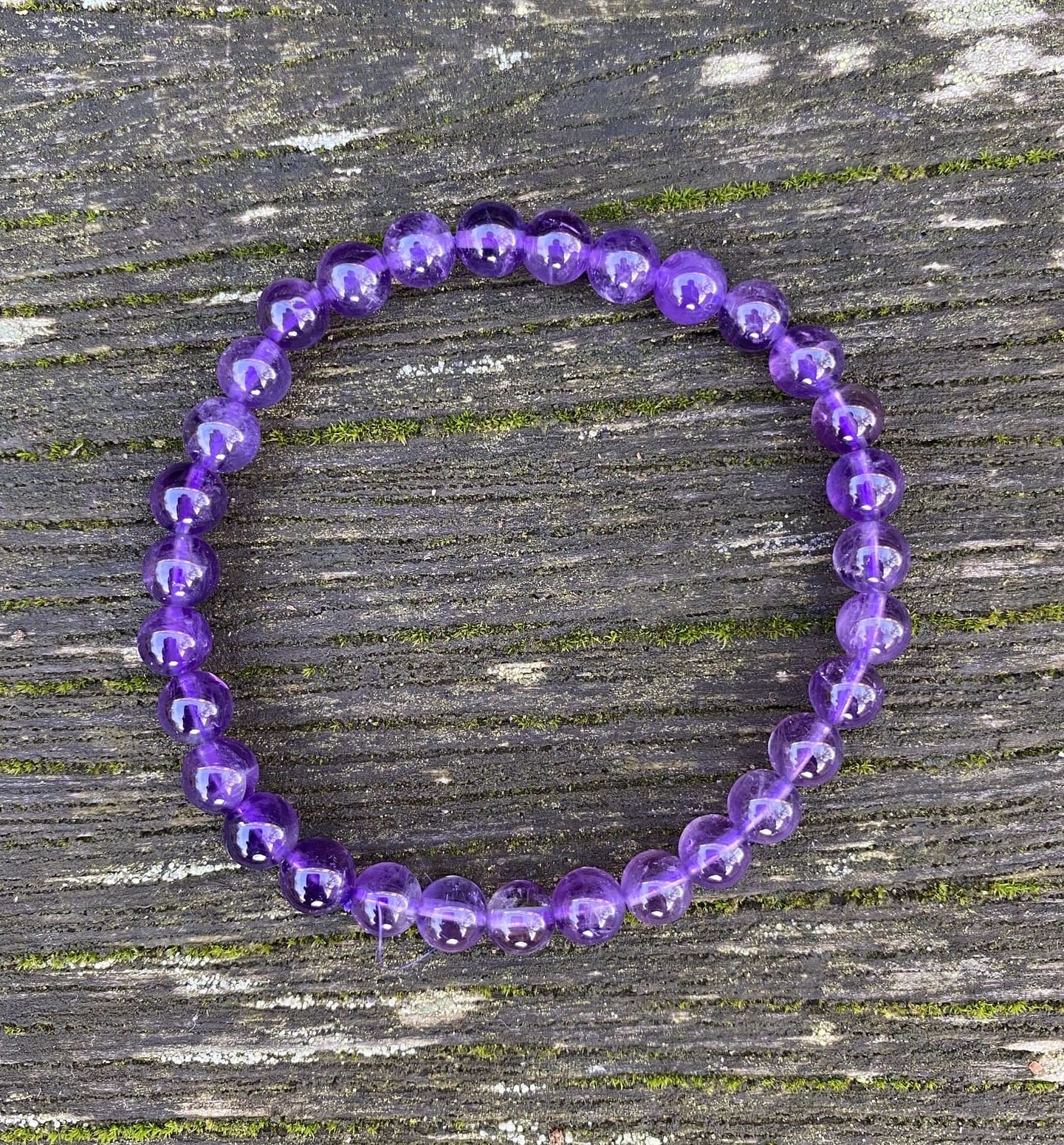 CrystalScents Amethyst Armband – Schönheit trifft auf Magie